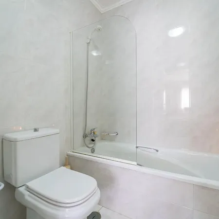 Marinhas - Moradia V4 Com Piscina Junto A By House And People בית נופש אספוסנדה