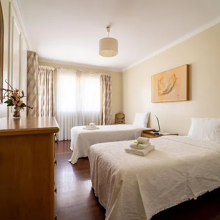 Marinhas - Moradia V4 Com Piscina Junto A By House And People