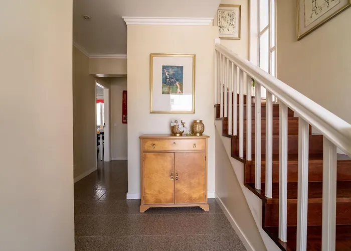 Casa de Férias Marinhas - Moradia V4 Com Piscina Junto à By House&people *