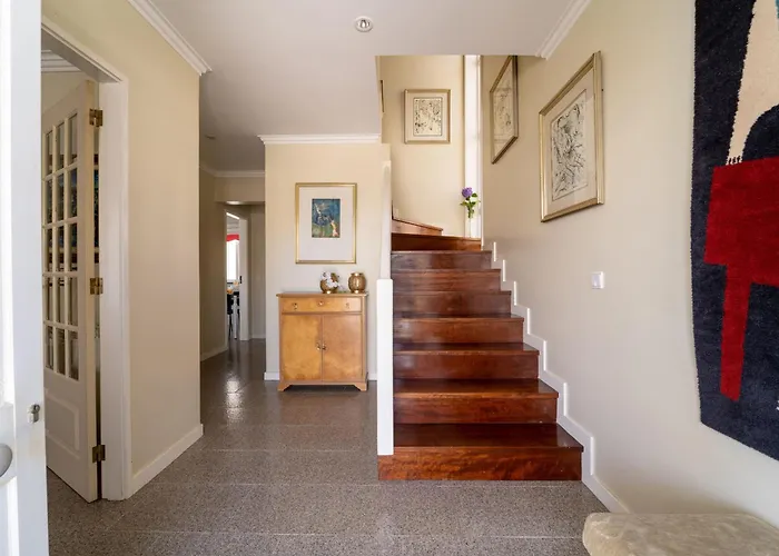 Casa de Férias Marinhas - Moradia V4 Com Piscina Junto à By House&people *