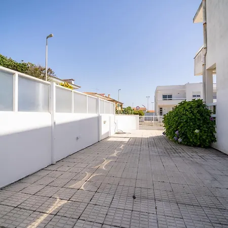 Marinhas - Moradia V4 Com Piscina Junto A By House And People