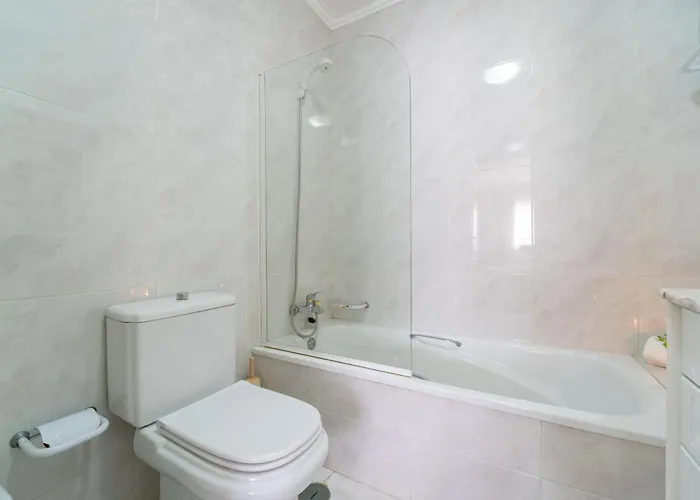 Marinhas - Moradia V4 Com Piscina Junto A By House And People Сasa de vacaciones Esposende