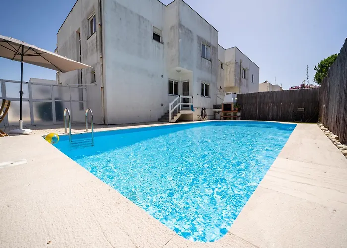 Marinhas - Moradia V4 Com Piscina Junto A By House And People Сasa de vacaciones Esposende