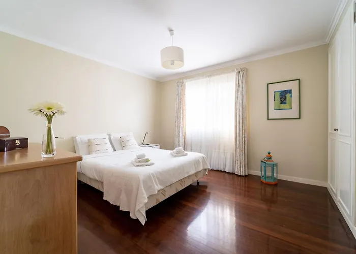 Marinhas - Moradia V4 Com Piscina Junto A By House And People Сasa de vacaciones *