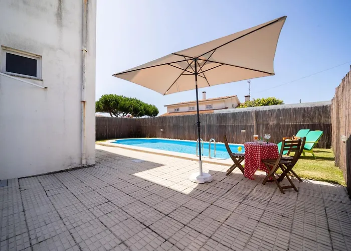 Marinhas - Moradia V4 Com Piscina Junto A By House And People *