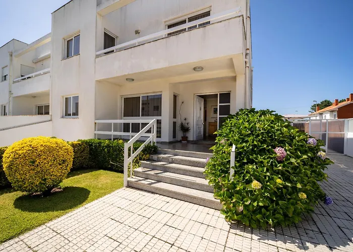 Marinhas - Moradia V4 Com Piscina Junto A By House And People Esposende